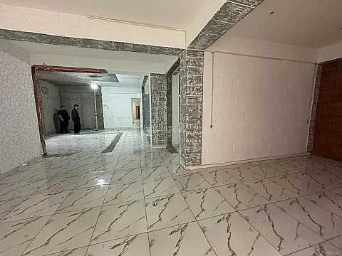 Kirayə verilir obyekt 225 m²