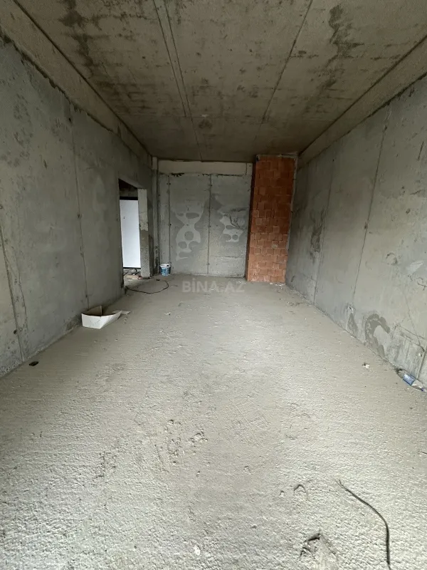 Satılır 3 otaqlı mənzil 113 m²