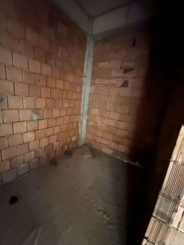 Satılır 3 otaqlı mənzil 113 m²