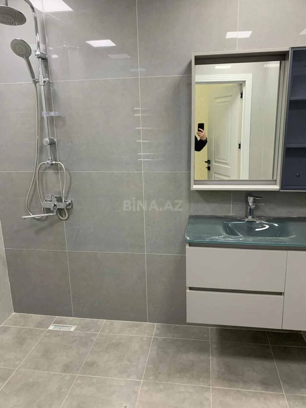 Satılır 3 otaqlı mənzil 80 m²