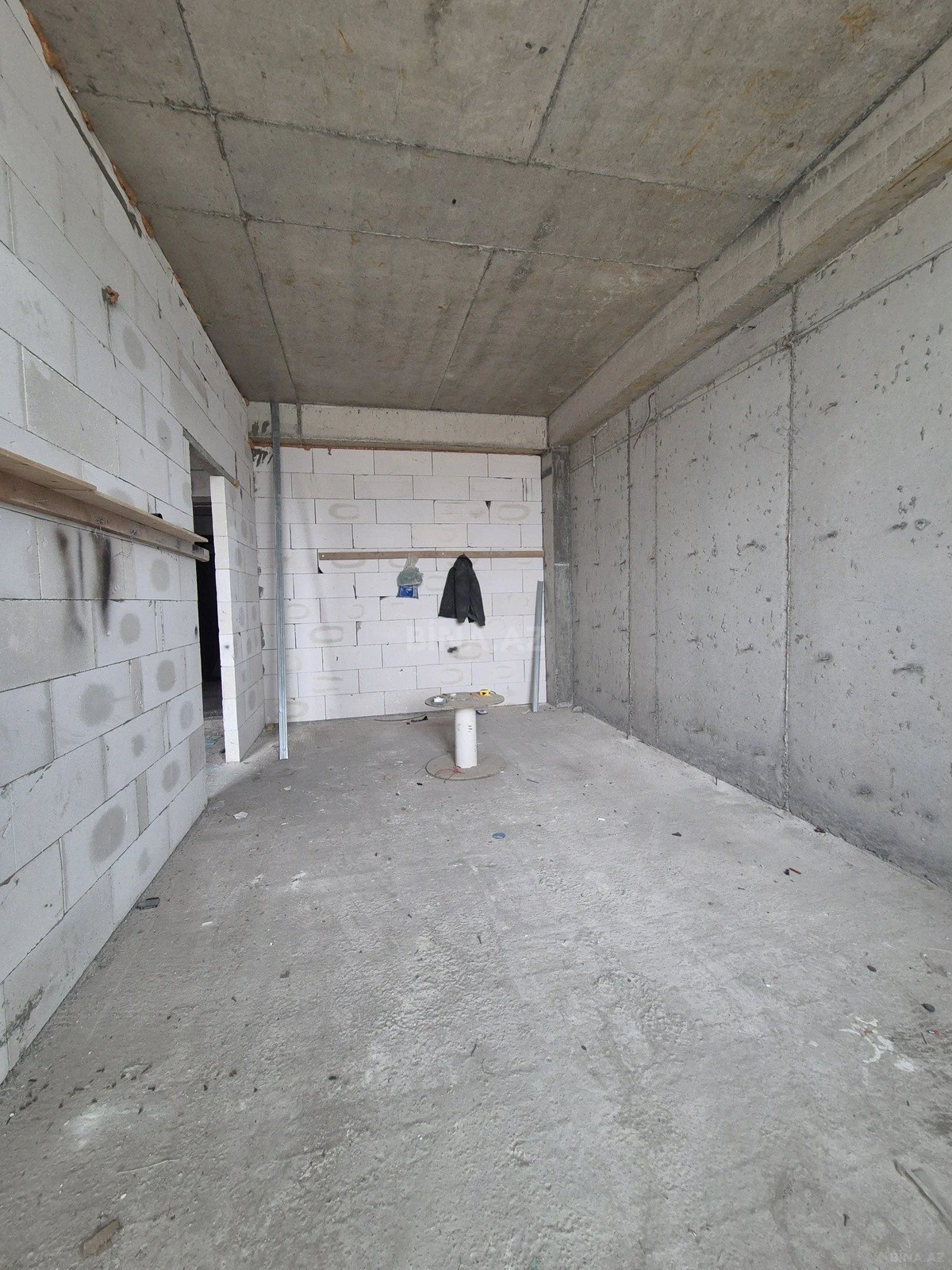 Satılır 2 otaqlı mənzil 52 m²