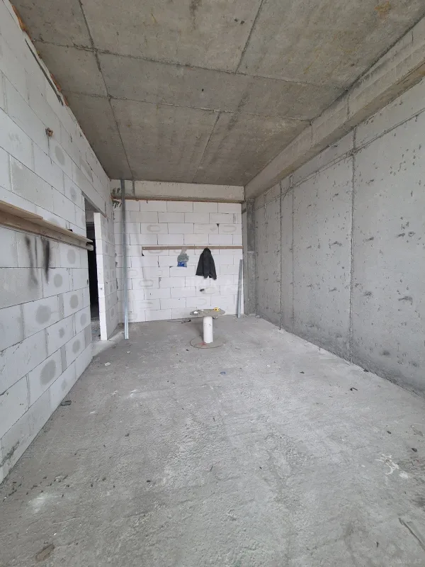 Satılır 2 otaqlı mənzil 52 m²