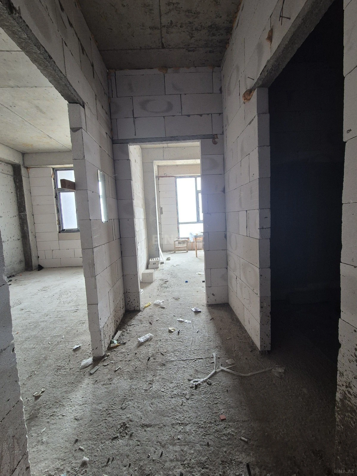 Satılır 2 otaqlı mənzil 52 m²