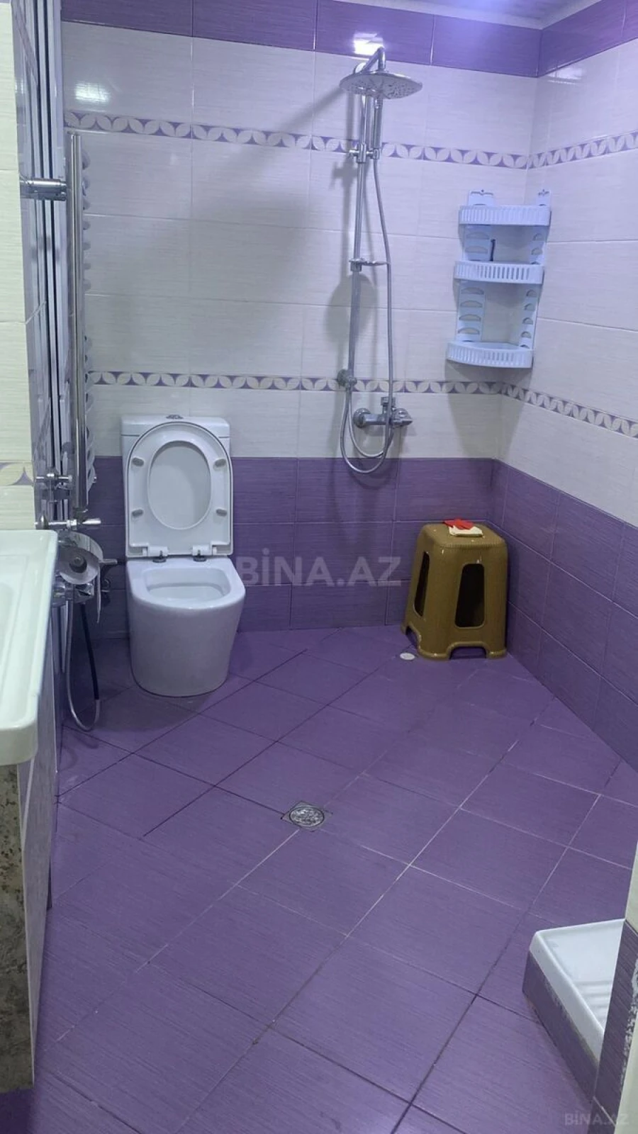 Kirayə verilir 3 otaqlı mənzil 125 m²
