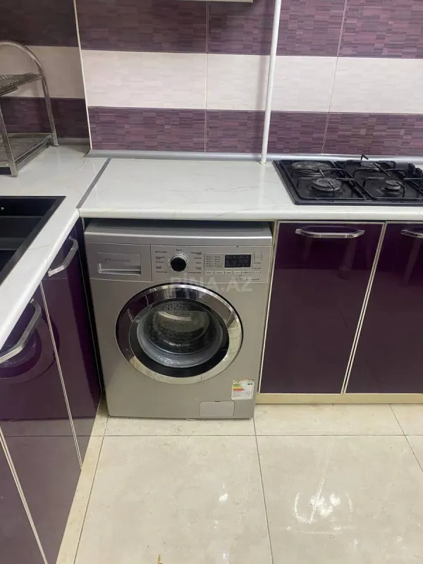 Kirayə verilir 3 otaqlı mənzil 125 m²