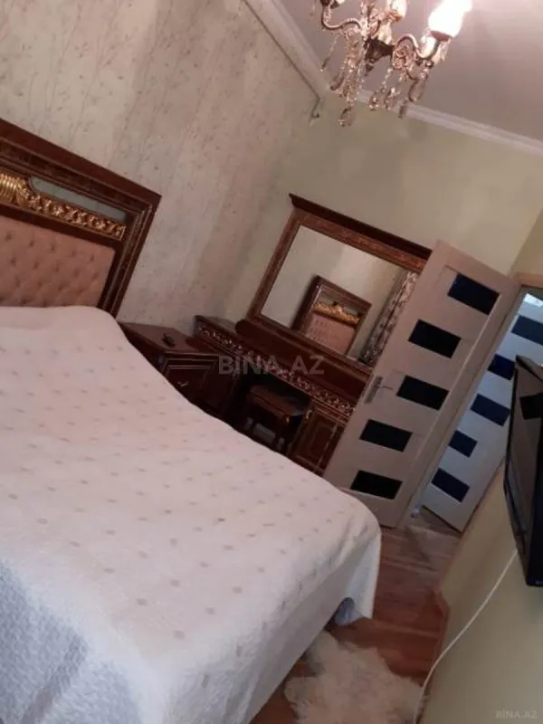 Satılır 3 otaqlı mənzil 63 m²