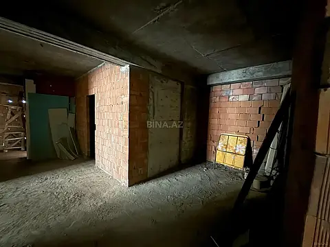 Satılır 3 otaqlı mənzil 155 m²