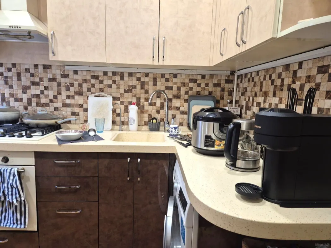 Satılır 3 otaqlı mənzil 90 m²