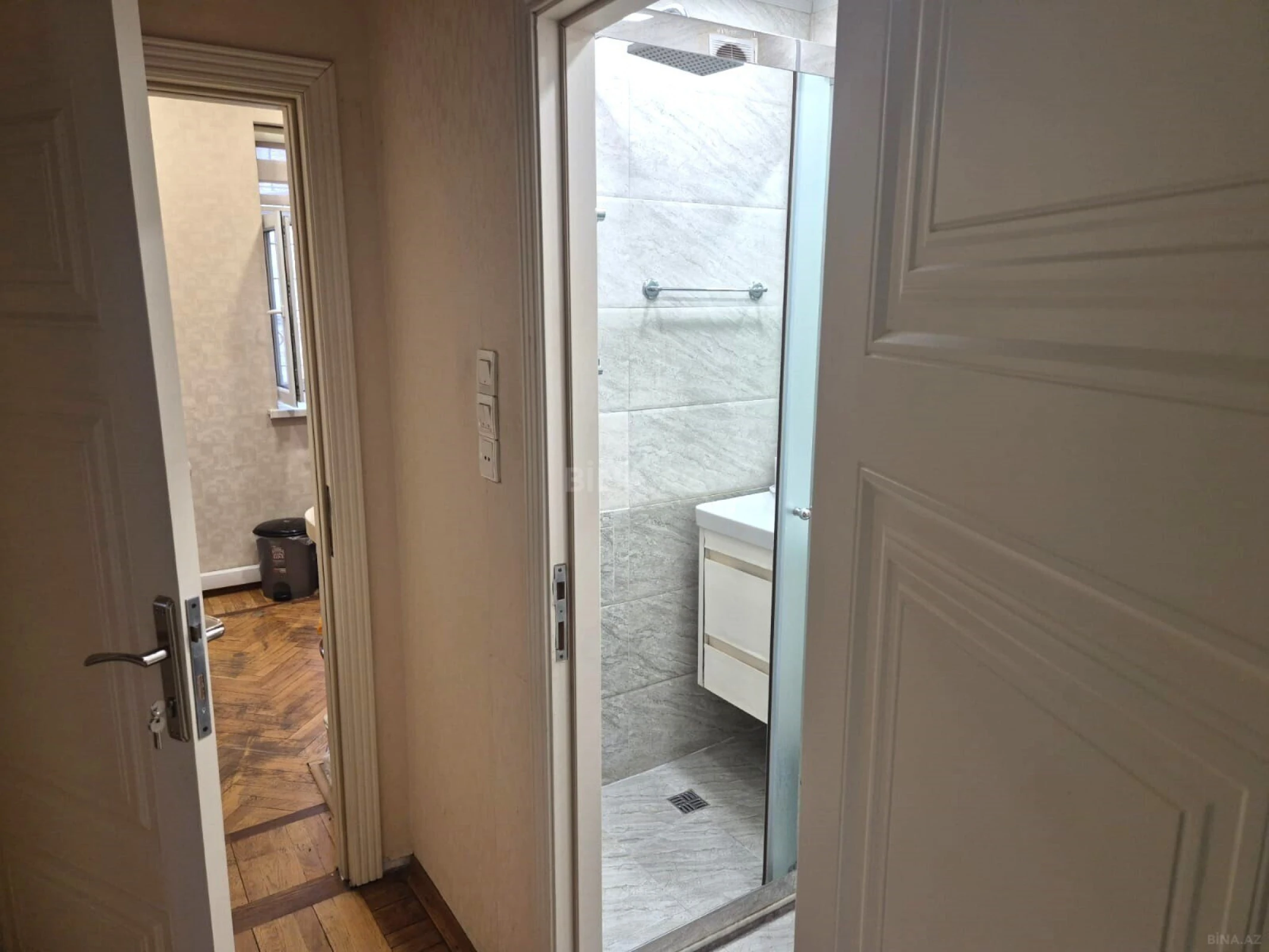 Satılır 3 otaqlı mənzil 90 m²