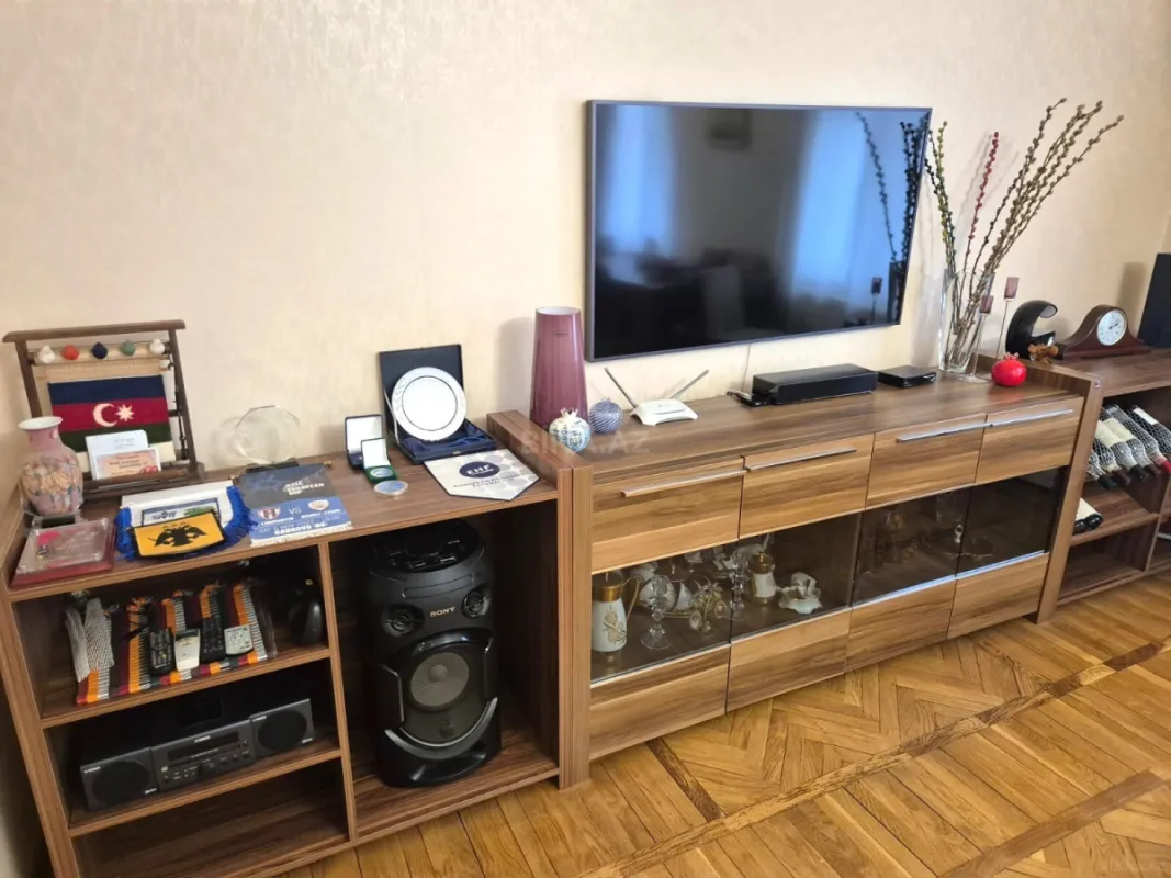 Satılır 3 otaqlı mənzil 90 m²