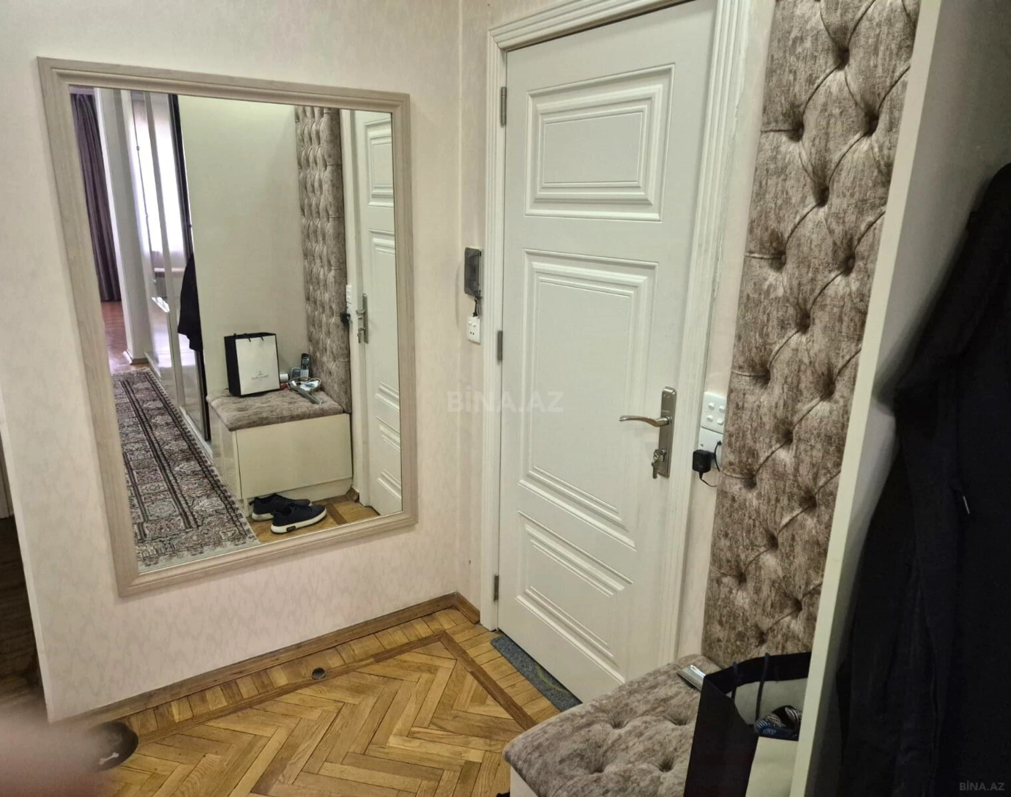 Satılır 3 otaqlı mənzil 90 m²