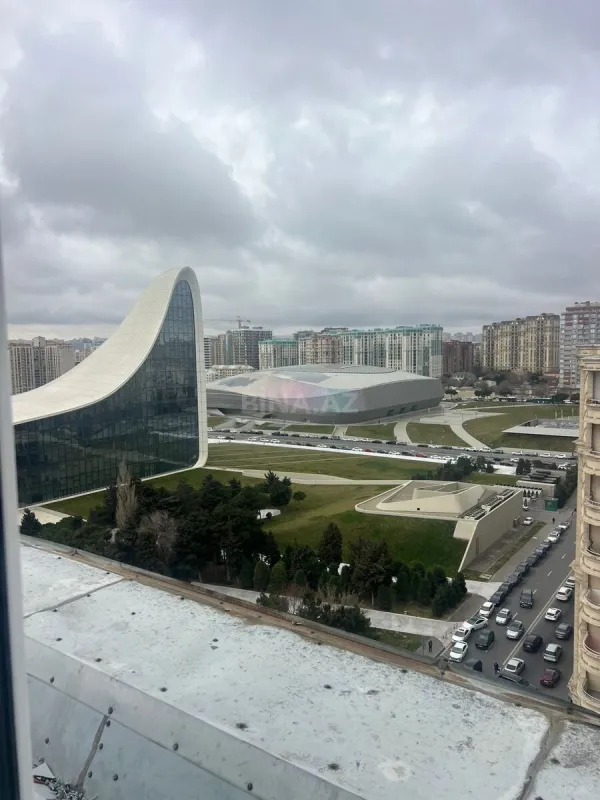 Satılır 3 otaqlı mənzil 100 m²