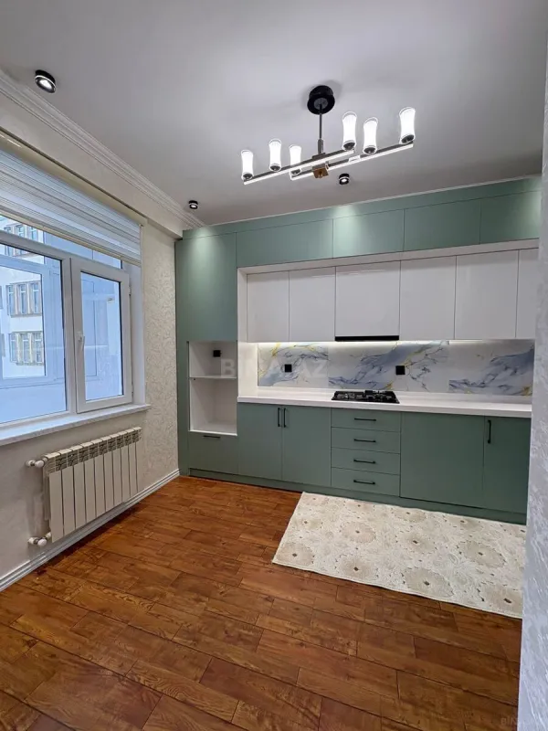 Satılır 2 otaqlı mənzil 70 m²