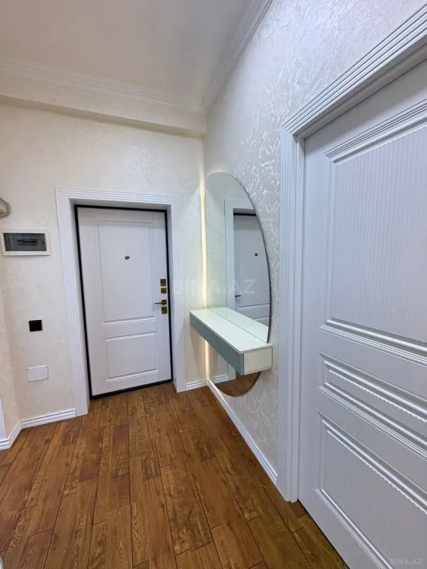 Satılır 2 otaqlı mənzil 70 m²