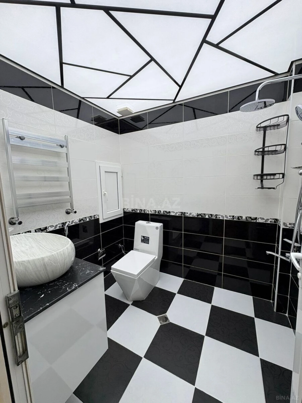 Satılır 2 otaqlı mənzil 70 m²