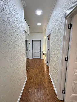 Satılır 2 otaqlı mənzil 70 m²