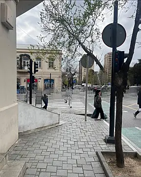 Kirayə verilir obyekt 75 m²