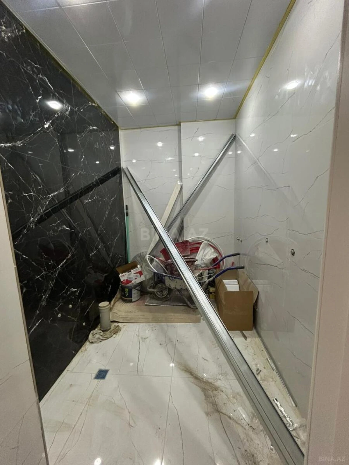 Satılır 3 otaqlı mənzil 95 m²