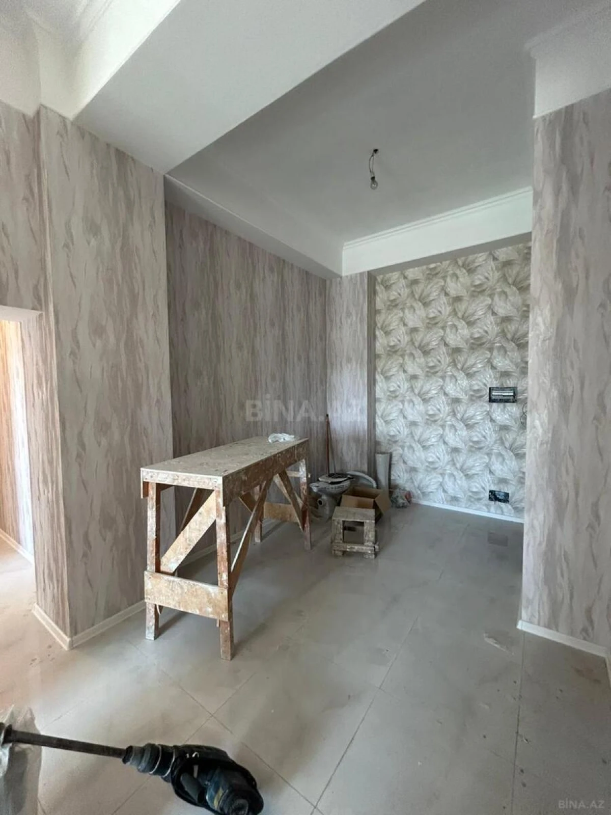 Satılır 3 otaqlı mənzil 95 m²