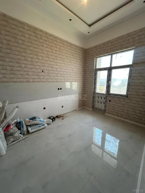 Satılır 3 otaqlı mənzil 95 m²