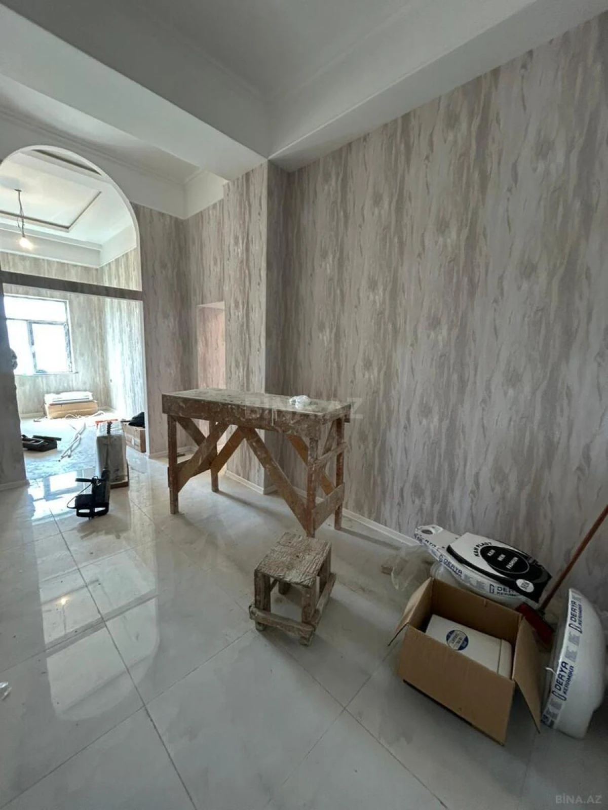 Satılır 3 otaqlı mənzil 95 m²