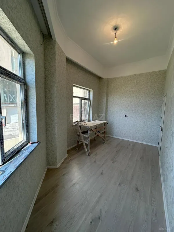 Satılır 3 otaqlı mənzil 95 m²