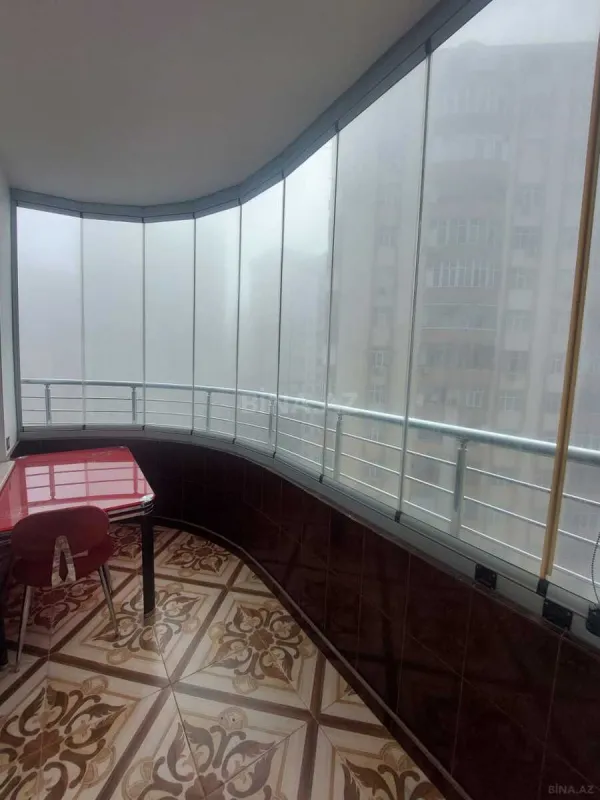 Kirayə verilir 3 otaqlı mənzil 120 m²