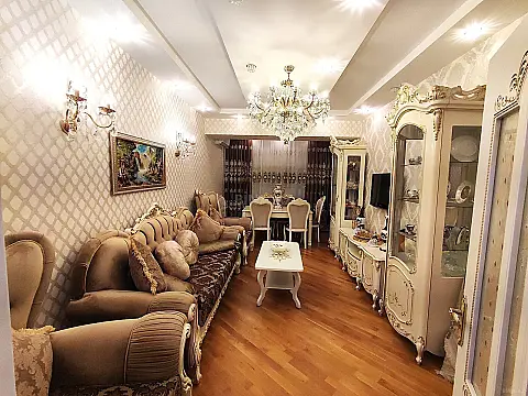 Satılır 3 otaqlı mənzil 97.3 m²