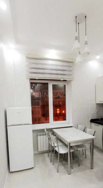 Kirayə verilir 2 otaqlı mənzil 56 m²