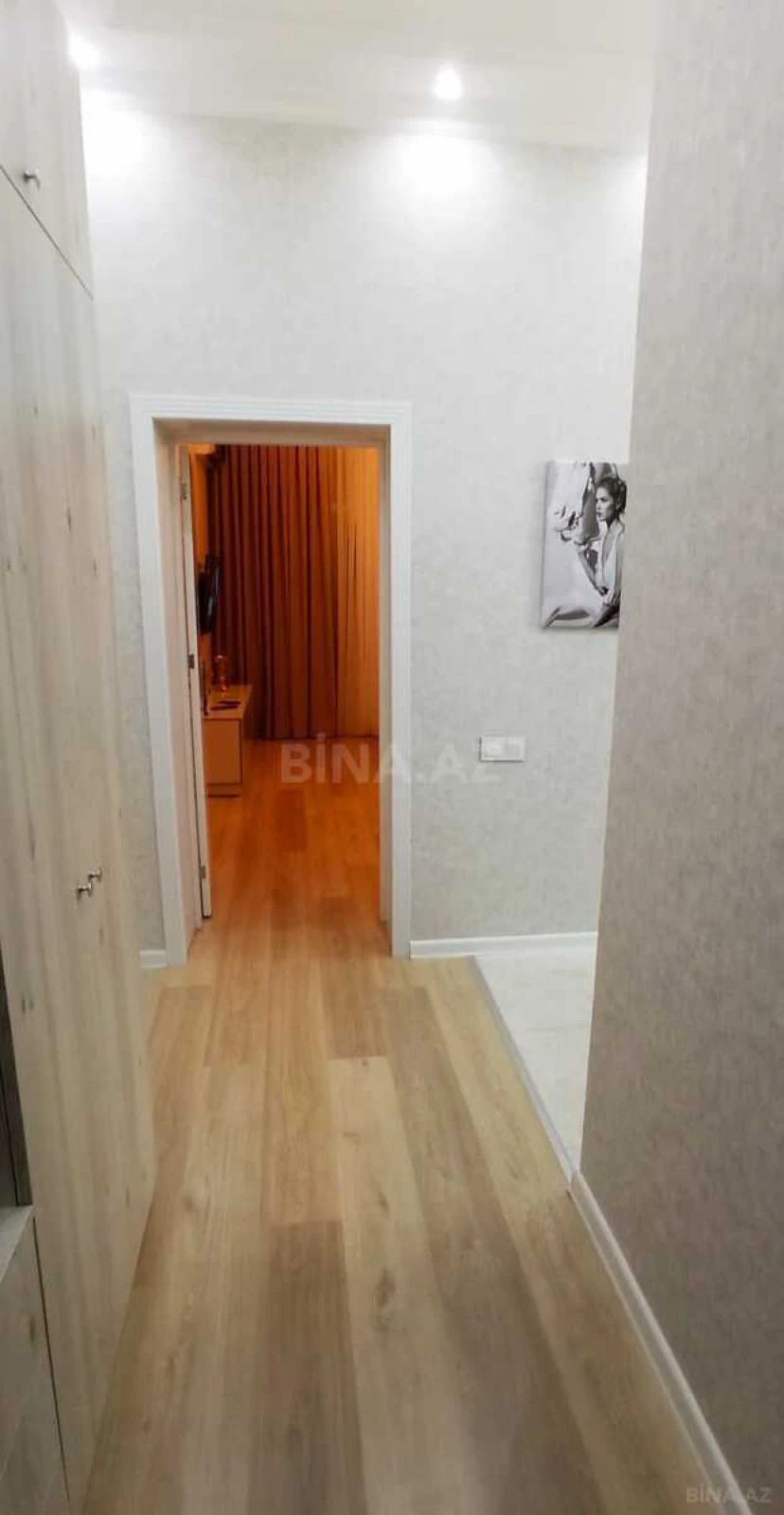 Kirayə verilir 2 otaqlı mənzil 56 m²