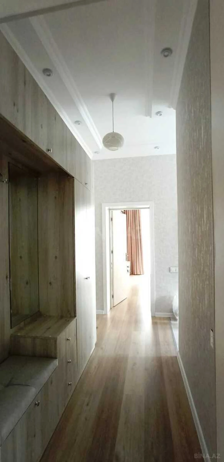 Kirayə verilir 2 otaqlı mənzil 56 m²