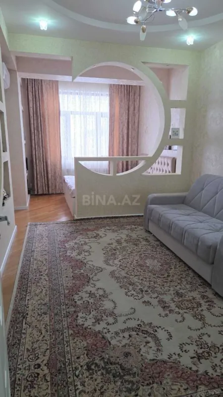 Satılır 2 otaqlı mənzil 62 m²
