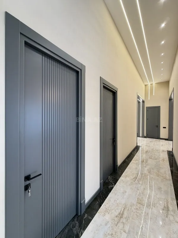 Satılır 5 otaqlı həyət evi 200 m²