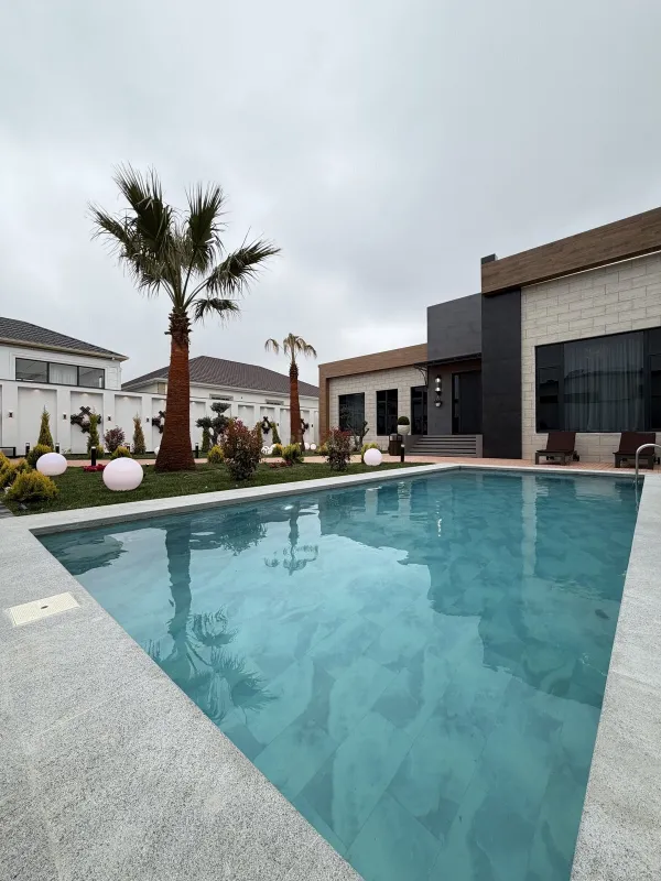 Satılır 5 otaqlı həyət evi 200 m²