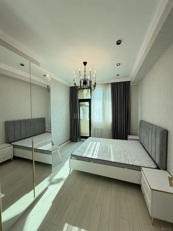 Satılır 3 otaqlı mənzil 116 m²