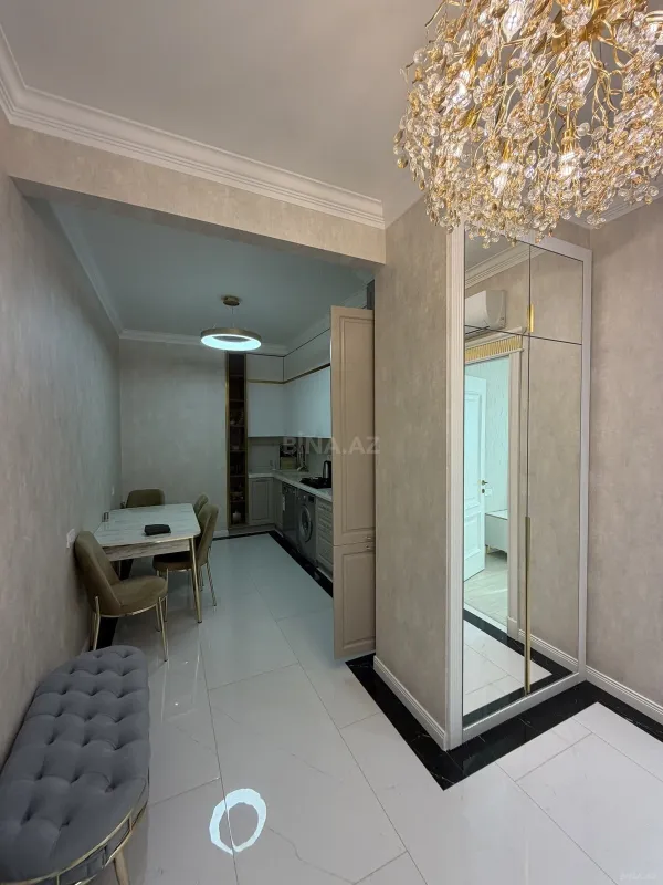 Satılır 3 otaqlı mənzil 116 m²