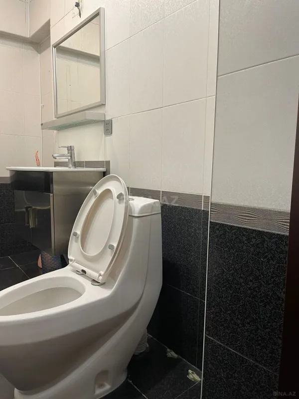 Kirayə verilir 4 otaqlı ofis 110 m²