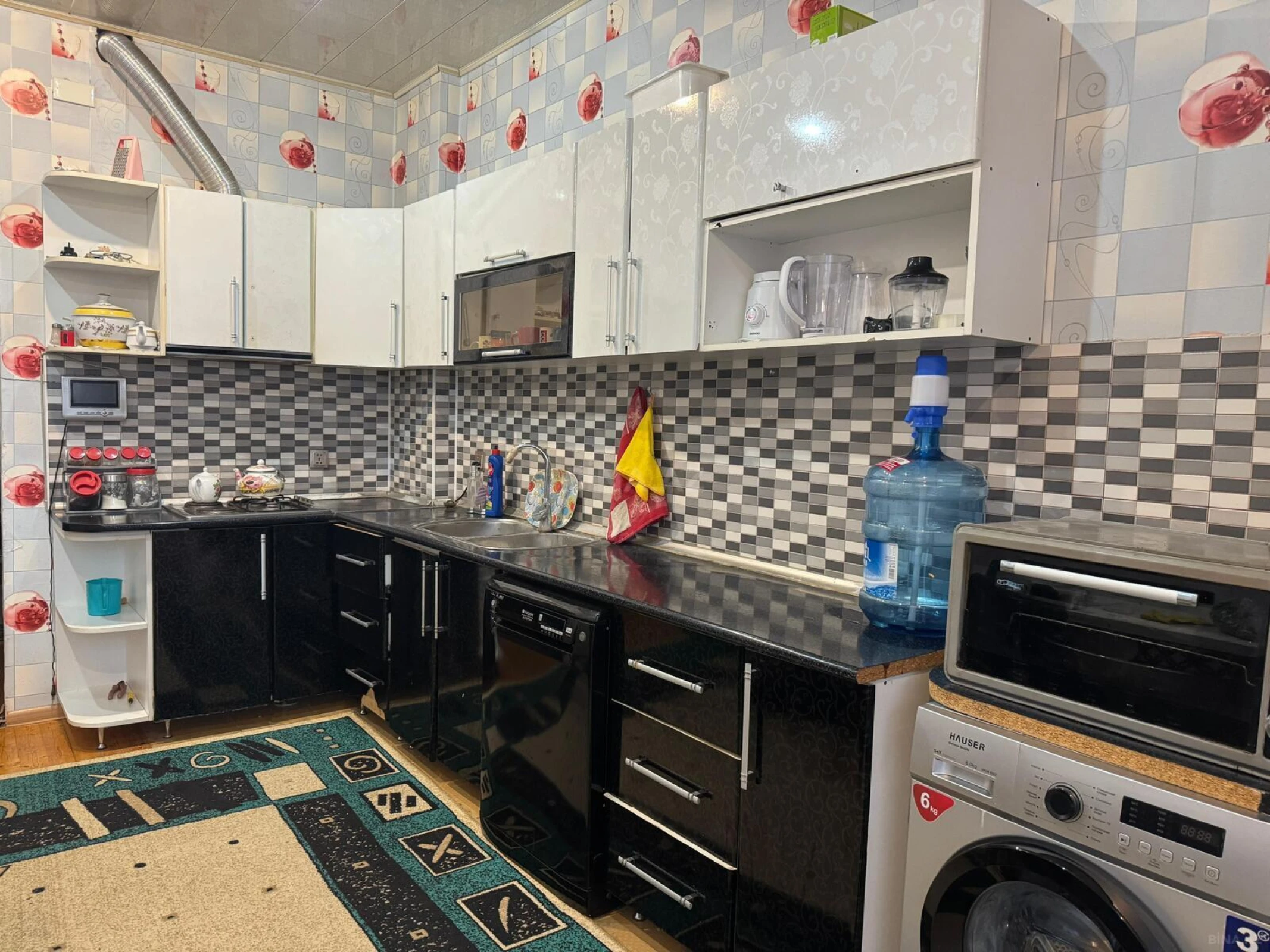 Kirayə verilir 3 otaqlı mənzil 120 m²