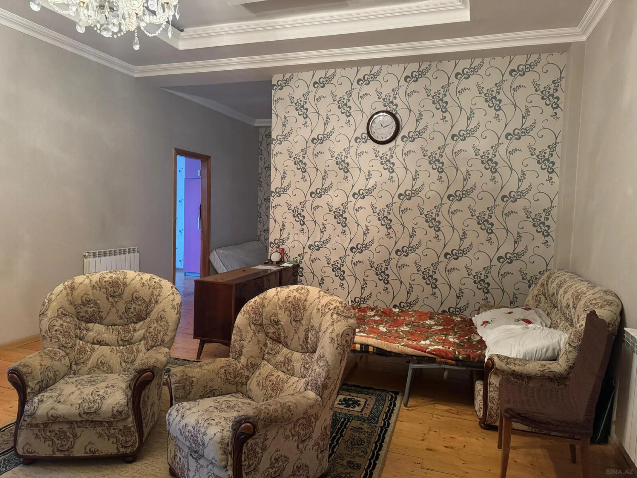 Kirayə verilir 3 otaqlı mənzil 120 m²