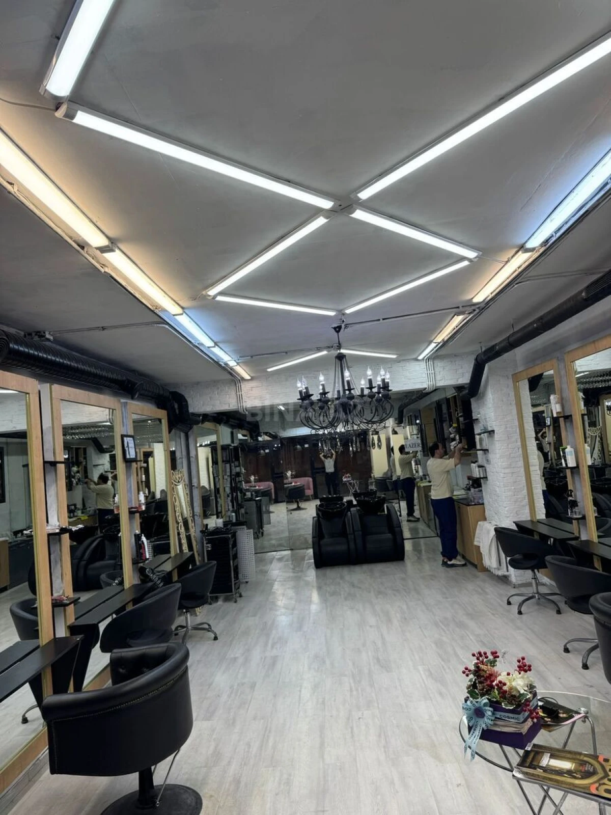 Kirayə verilir obyekt 100 m²