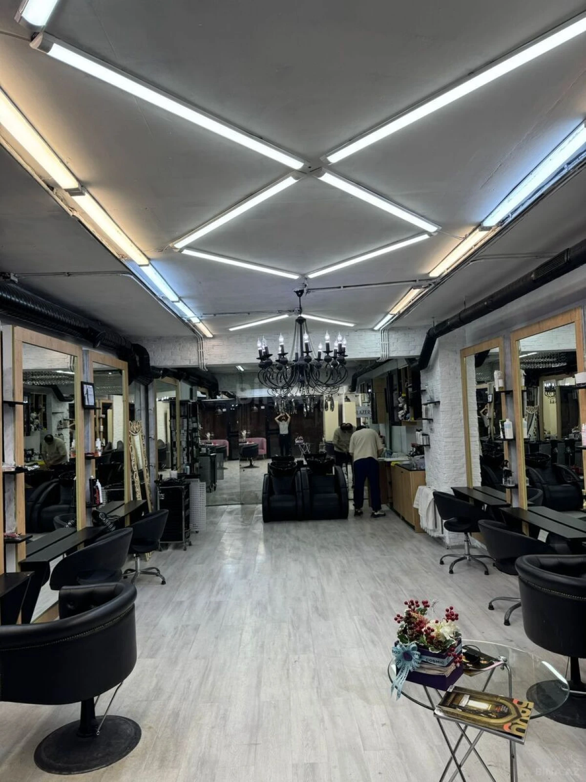 Kirayə verilir obyekt 100 m²