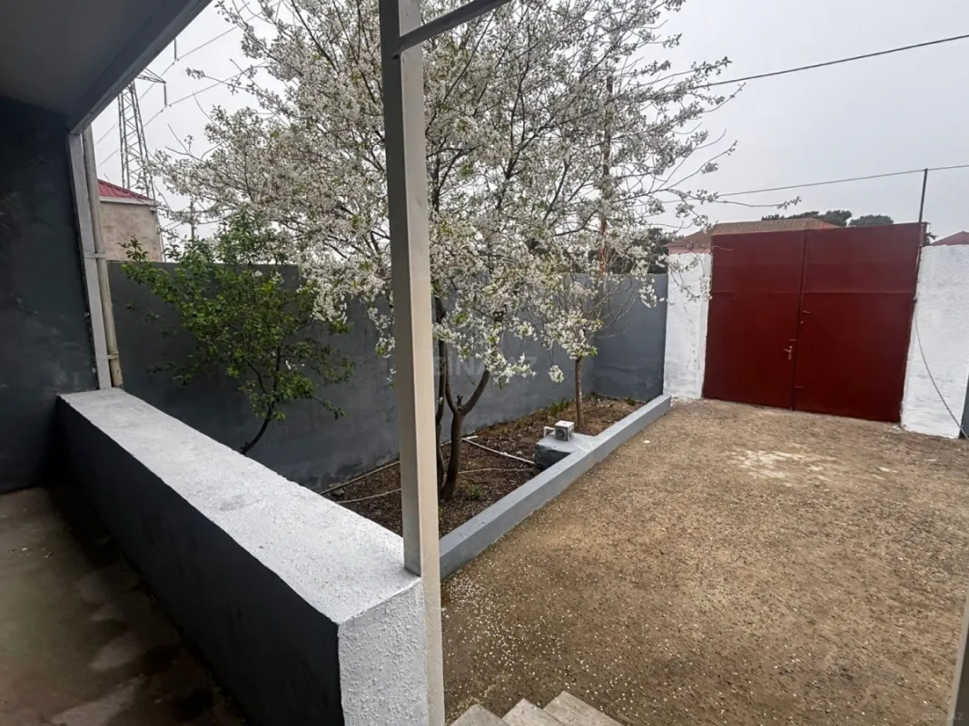 Satılır 3 otaqlı həyət evi 90 m²