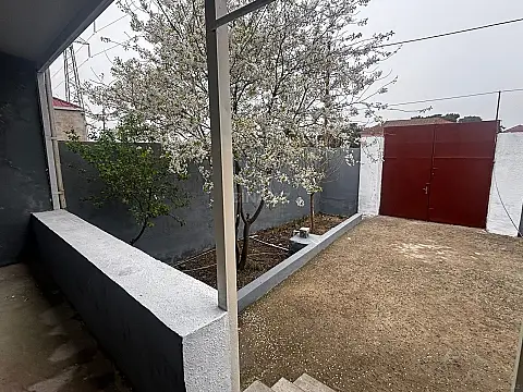 Satılır 3 otaqlı həyət evi 90 m²