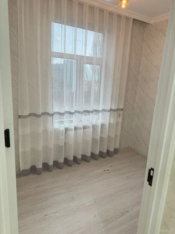Satılır 3 otaqlı mənzil 56 m²