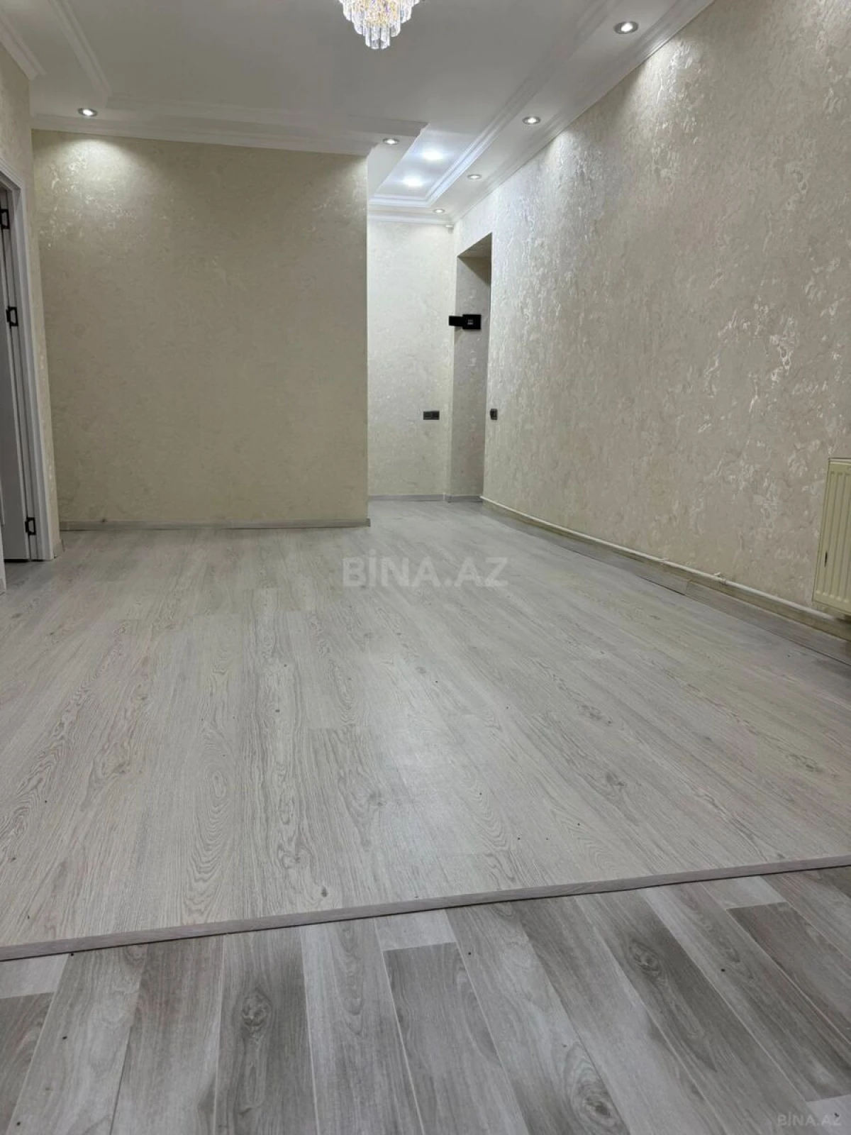 Satılır 3 otaqlı mənzil 56 m²