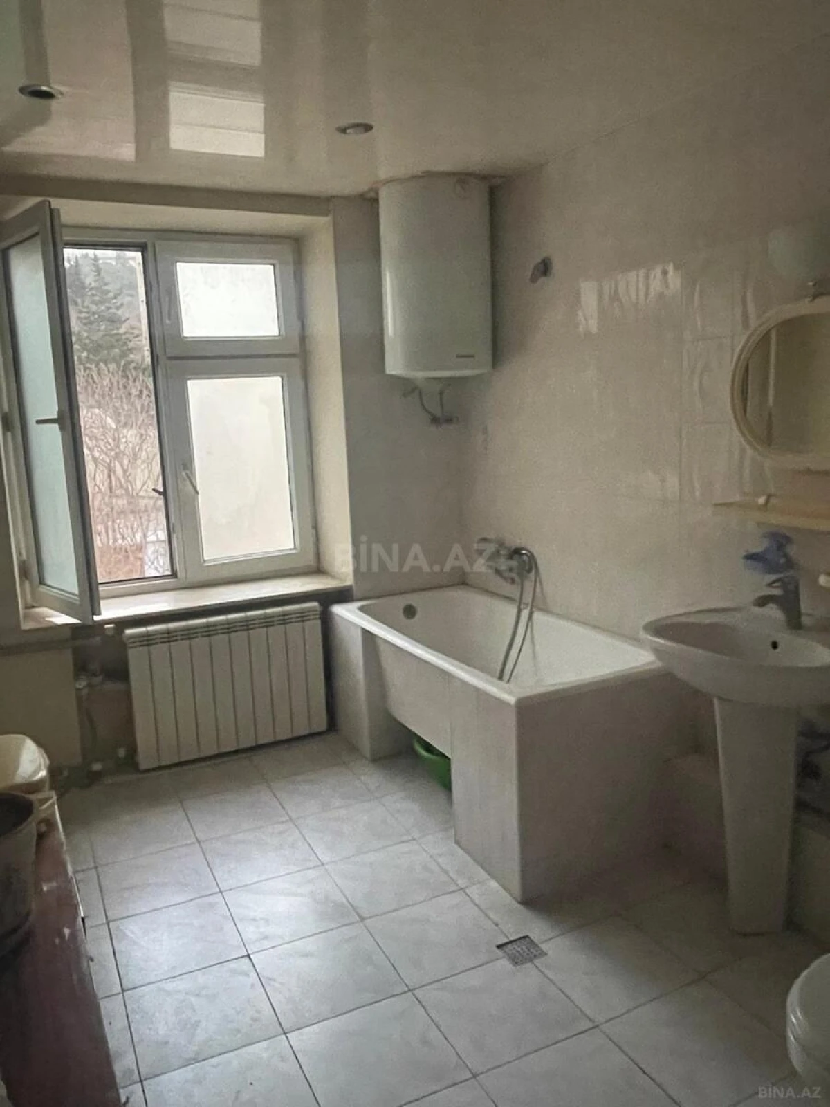 Satılır 2 otaqlı mənzil 60 m²