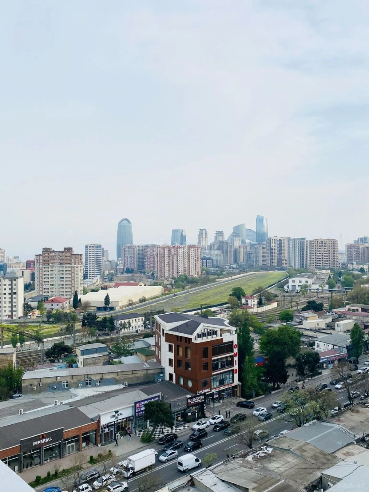 Kirayə verilir 2 otaqlı mənzil 70 m²