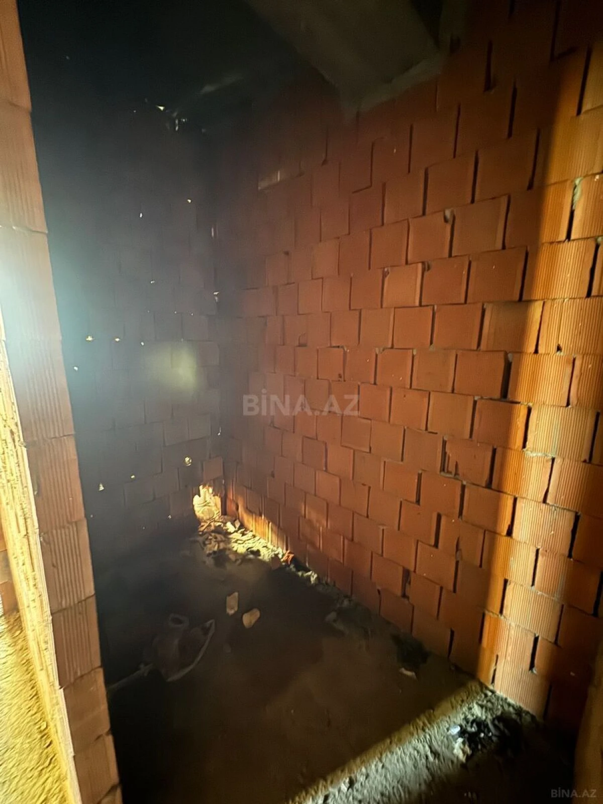 Satılır 1 otaqlı mənzil 52 m²