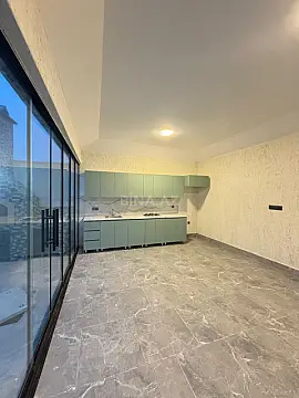 Satılır 6 otaqlı həyət evi 290 m²
