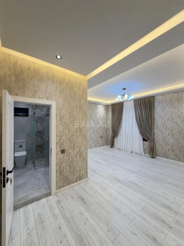 Satılır 6 otaqlı həyət evi 290 m²